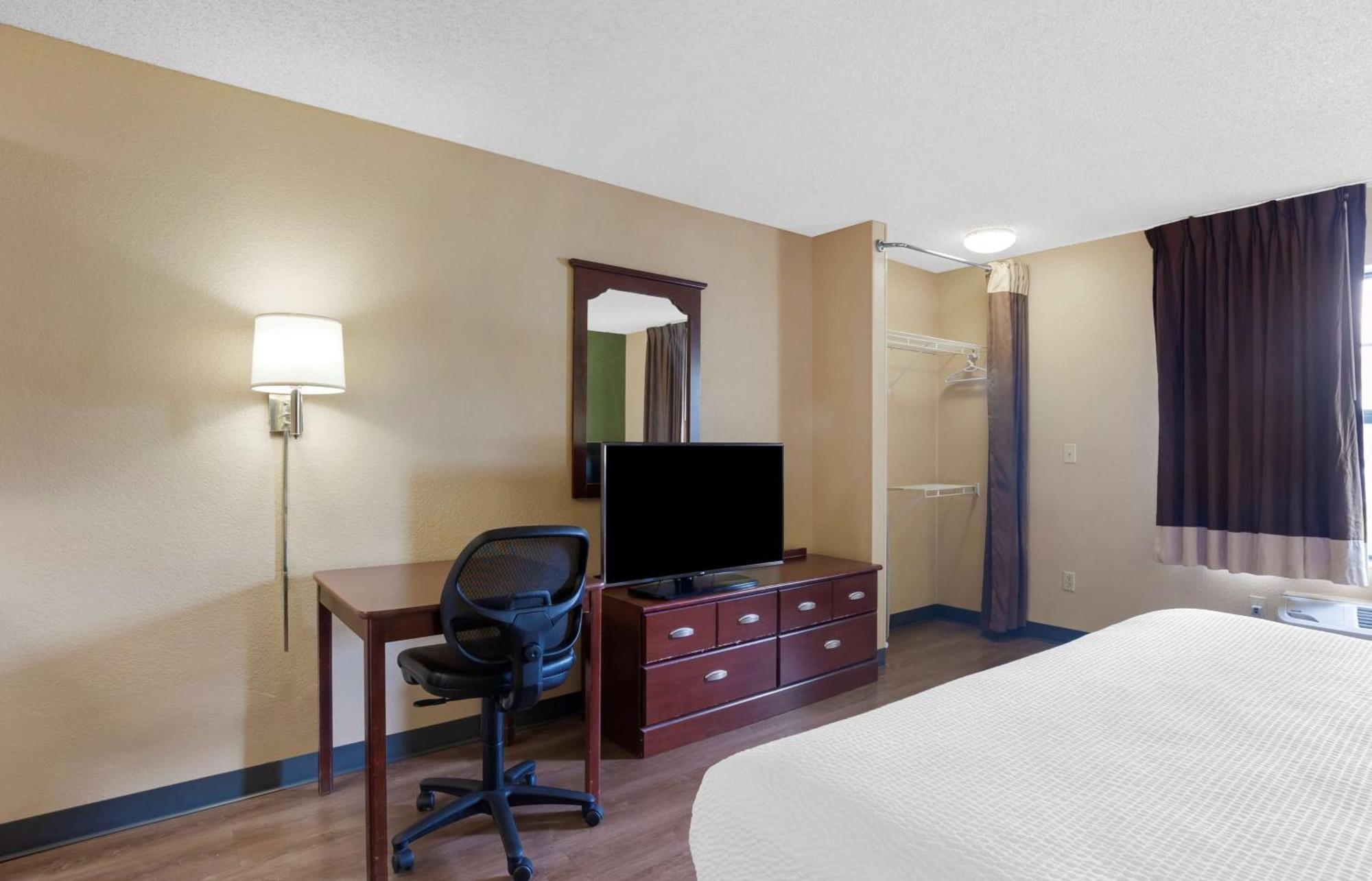 Extended Stay America Suites - Orange County - Katella Ave Exterior foto