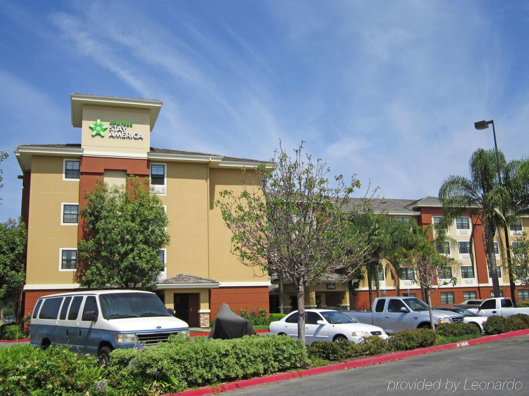 Extended Stay America Suites - Orange County - Katella Ave Exterior foto